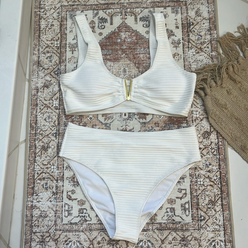 White Ribbed Gold V Bikini